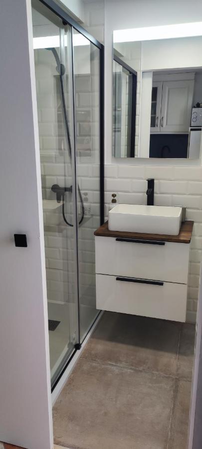 Apartamento Daniel เบนัลมาเดนา ภายนอก รูปภาพ